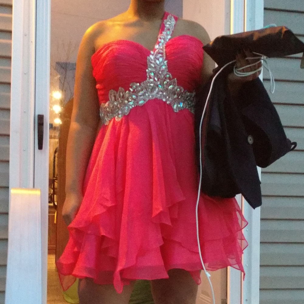 Red prom dress
